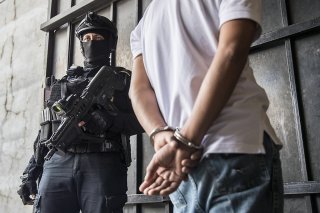 Le réseau a accumulé plusieurs millions via le trafic de migrants.